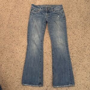 American Eagle low rise distressed jeans